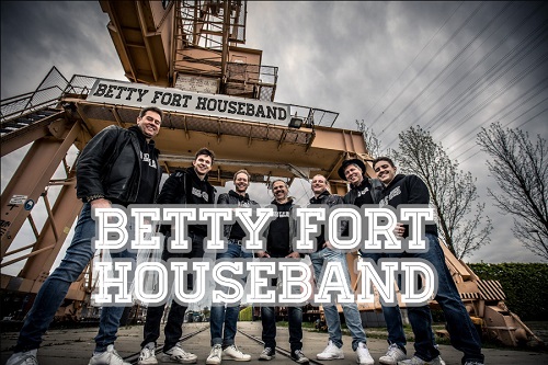 Betty Fort Houseband 2024 Pic2 By Jonas Baseda 500 90140 Betty Fort Houseband   Xmas Special into Advent Season 